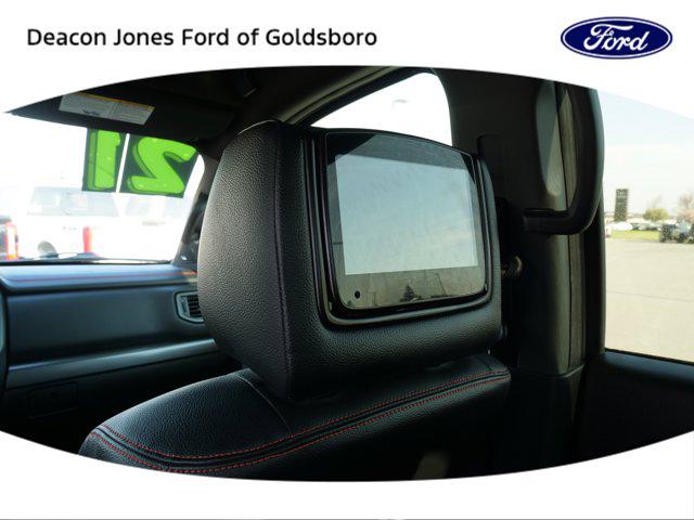 2021 Nissan Titan Crew Cab PRO-4X 4x4