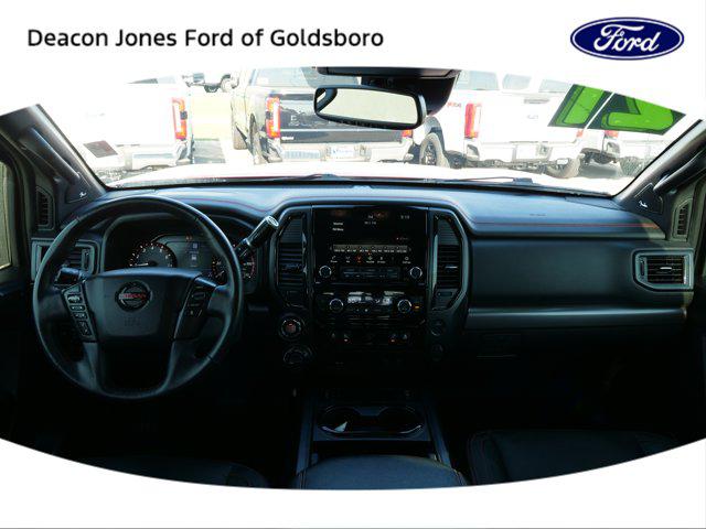 2021 Nissan Titan Crew Cab PRO-4X 4x4