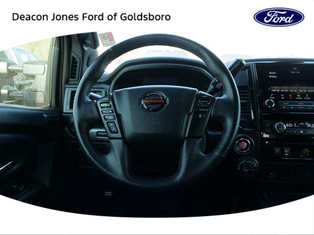 2021 Nissan Titan Crew Cab PRO-4X 4x4