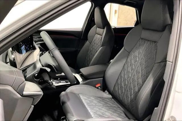 2026 Audi SQ5 Sportback Premium Plus TFSI quattro S tronic