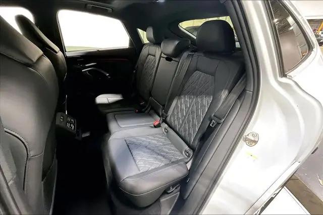 2026 Audi SQ5 Sportback Premium Plus TFSI quattro S tronic