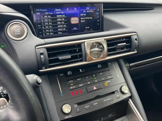 2017 Lexus IS 200t IS Turbo