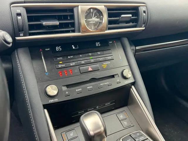 2017 Lexus IS 200t IS Turbo