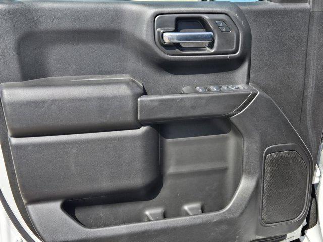 2025 Chevrolet Silverado 1500 2WD Crew Cab Short Bed Custom