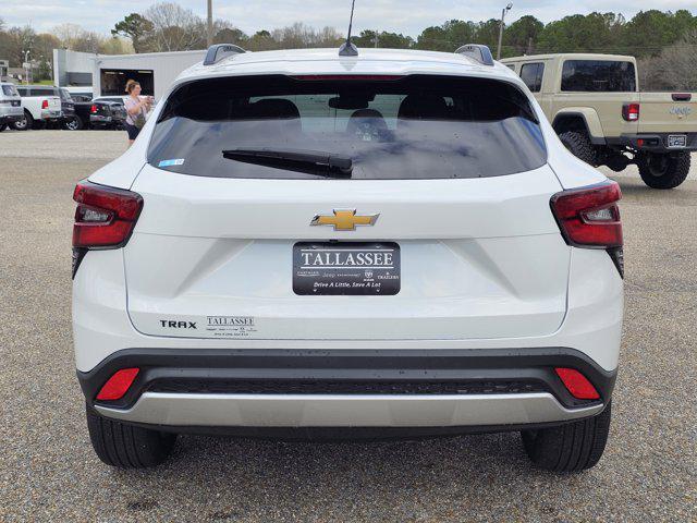 2025 Chevrolet Trax FWD LT