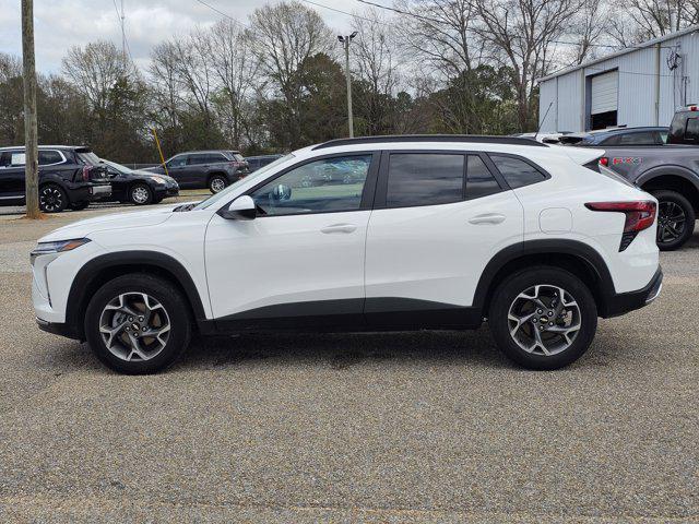 2025 Chevrolet Trax FWD LT