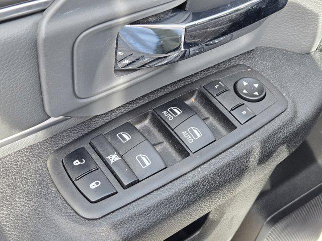 2023 Ram 1500 Classic SLT Crew Cab 4x4 5'7" Box