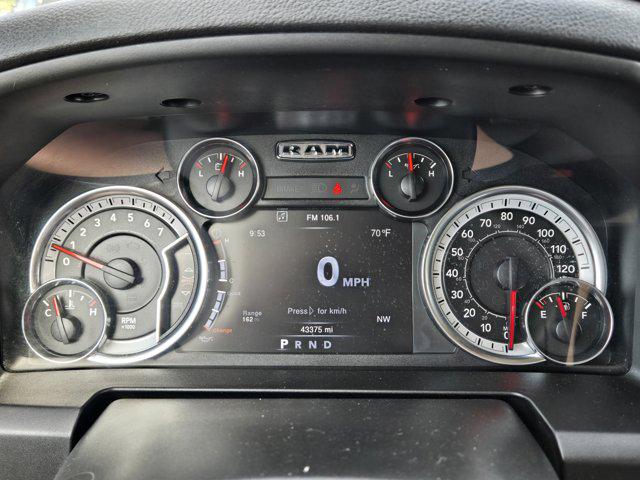 2023 Ram 1500 Classic SLT Crew Cab 4x4 5'7" Box
