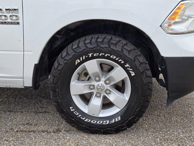 2023 Ram 1500 Classic SLT Crew Cab 4x4 5'7" Box