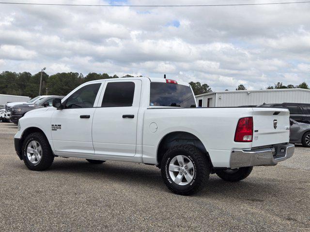 2023 Ram 1500 Classic SLT Crew Cab 4x4 5'7" Box