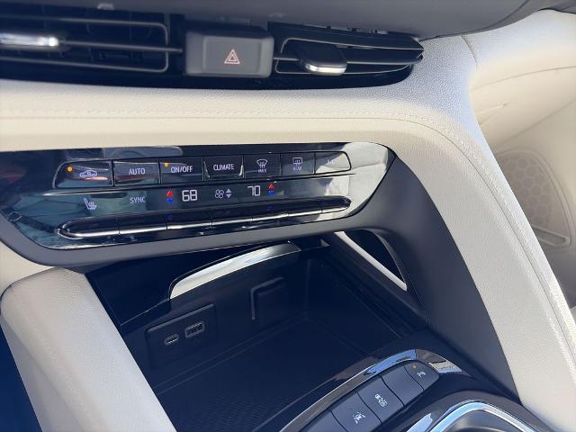 2023 Buick Envision Essence AWD