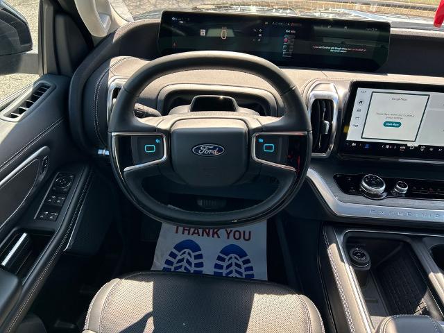 2025 Ford Expedition Platinum