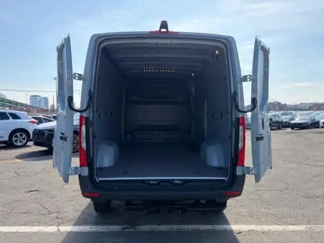 2026 Mercedes-Benz Sprinter 2500 Standard Roof 4-Cyl Diesel HO