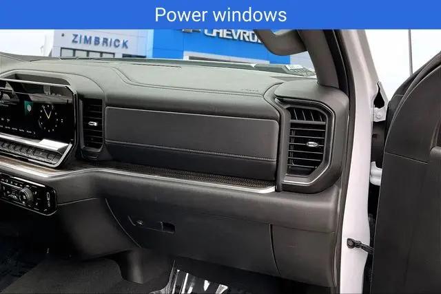2025 Chevrolet Silverado 2500HD 4WD Crew Cab Standard Bed LT