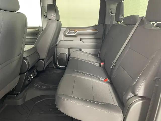 2026 Chevrolet Silverado 1500 4WD Crew Cab Short Bed RST