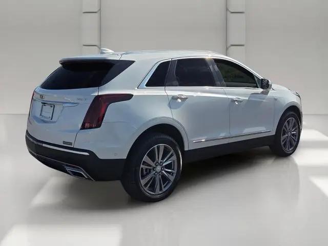 2026 Cadillac XT5 Premium Luxury FWD