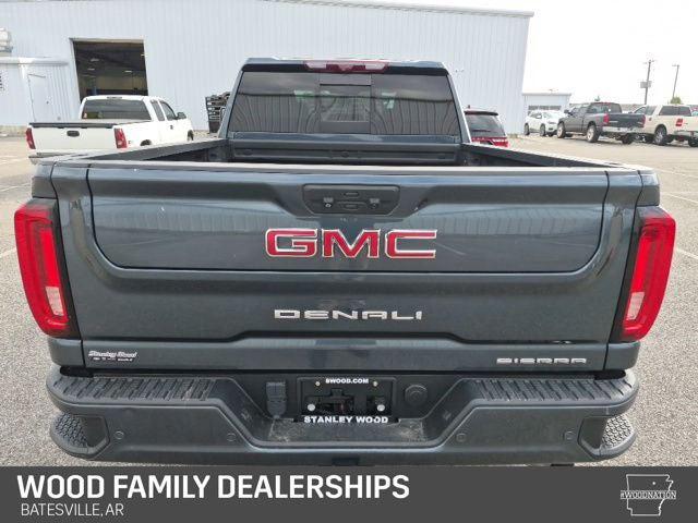 2020 GMC Sierra 2500HD 4WD Crew Cab Standard Bed Denali