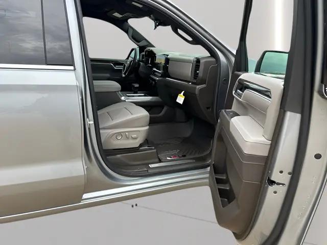 2026 Chevrolet Silverado 1500 4WD Crew Cab Short Bed LTZ