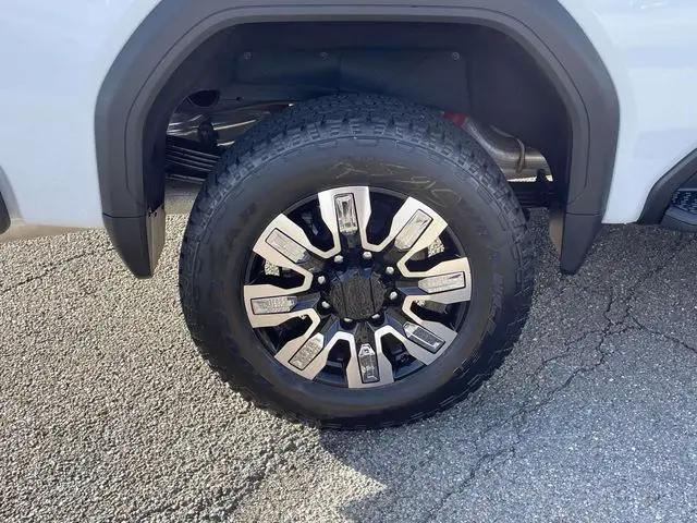 2026 GMC Sierra 2500HD Crew Cab, Standard Bed, Denali, 4WD