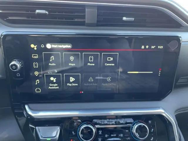 2026 GMC Sierra 2500HD Crew Cab, Standard Bed, Denali, 4WD