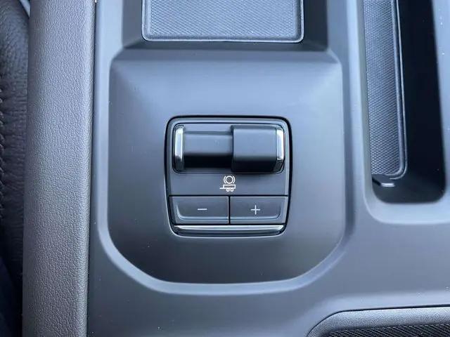 2026 GMC Sierra 2500HD Crew Cab, Standard Bed, Denali, 4WD