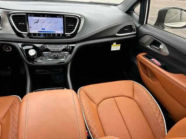 2026 Chrysler Pacifica Pinnacle