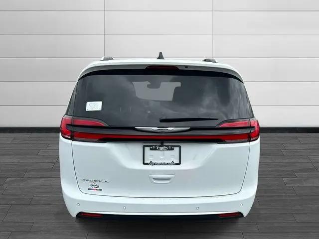 2026 Chrysler Pacifica Pinnacle