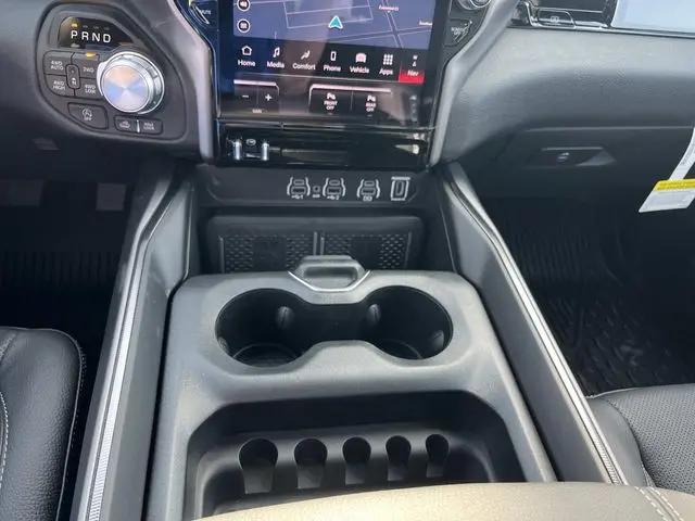 2026 Ram 1500 Rebel Crew Cab 4x4 57 Box