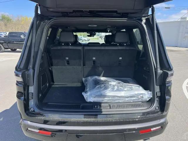 2026 Jeep Grand Wagoneer Limited Altitude 4x4