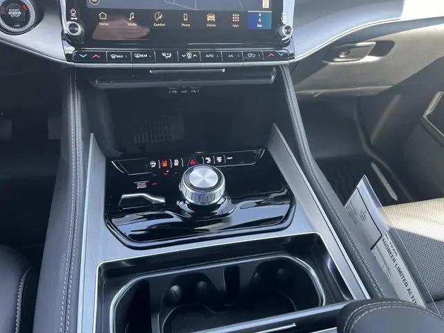 2026 Jeep Grand Wagoneer Limited Altitude 4x4