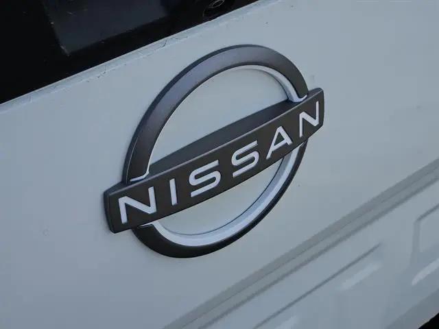 2026 Nissan Frontier Crew Cab SV 4x2
