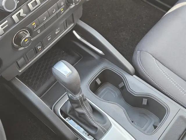 2026 Nissan Frontier Crew Cab SV 4x2