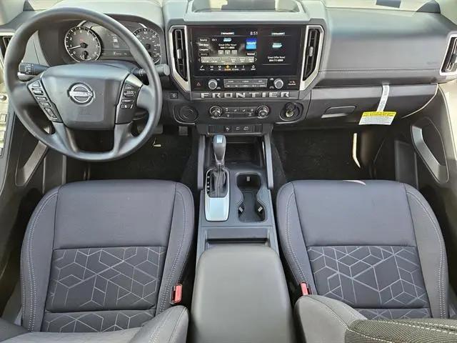 2026 Nissan Frontier Crew Cab SV 4x2