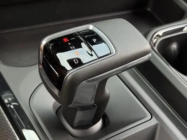 2026 Chevrolet Silverado 1500 4WD Crew Cab Short Bed ZR2