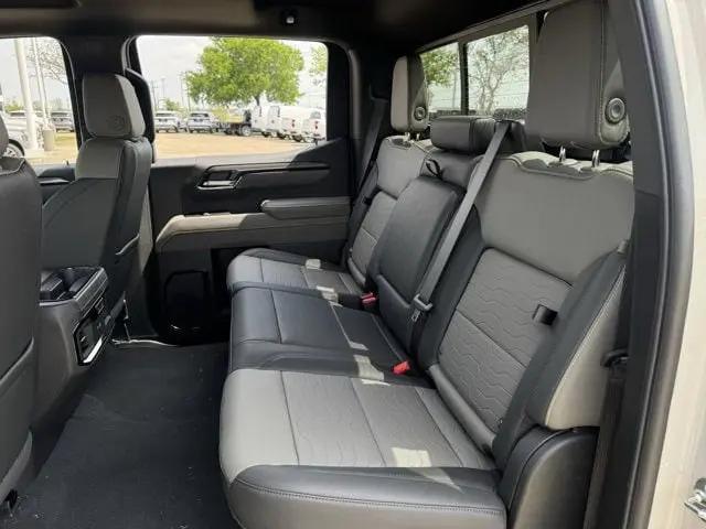 2026 Chevrolet Silverado 1500 4WD Crew Cab Short Bed ZR2