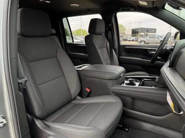 2026 Chevrolet Suburban LS, RWD