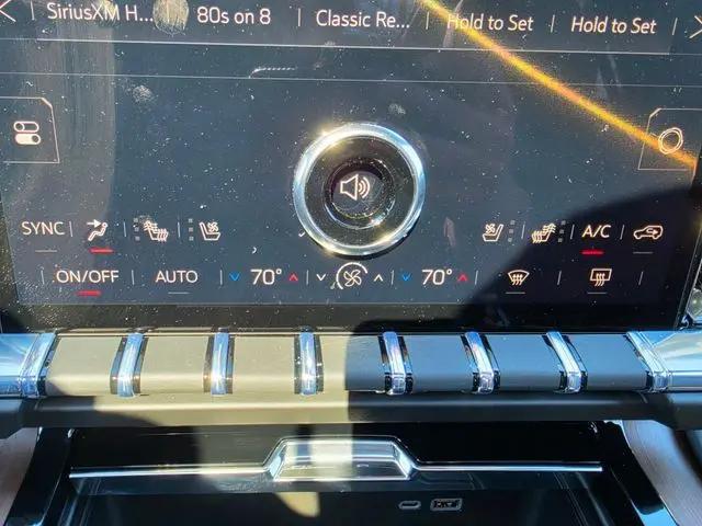 2026 GMC Yukon 4WD Denali