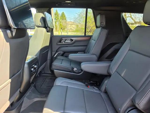 2026 GMC Yukon 4WD Denali