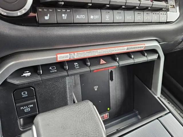 2025 Toyota Sequoia Platinum