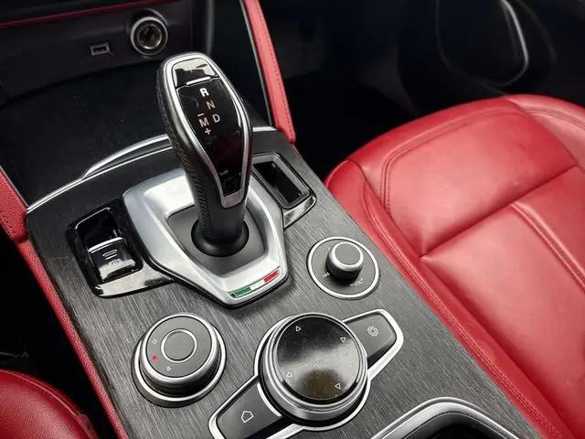 2020 Alfa Romeo Stelvio AWD
