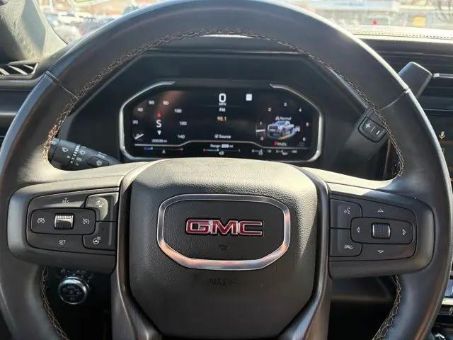 2025 GMC Sierra 2500HD 4WD Crew Cab Standard Bed AT4