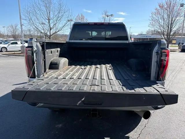 2025 GMC Sierra 2500HD 4WD Crew Cab Standard Bed AT4