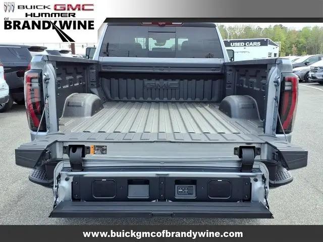 2026 GMC Sierra 2500HD Crew Cab, Standard Bed, AT4X, 4WD