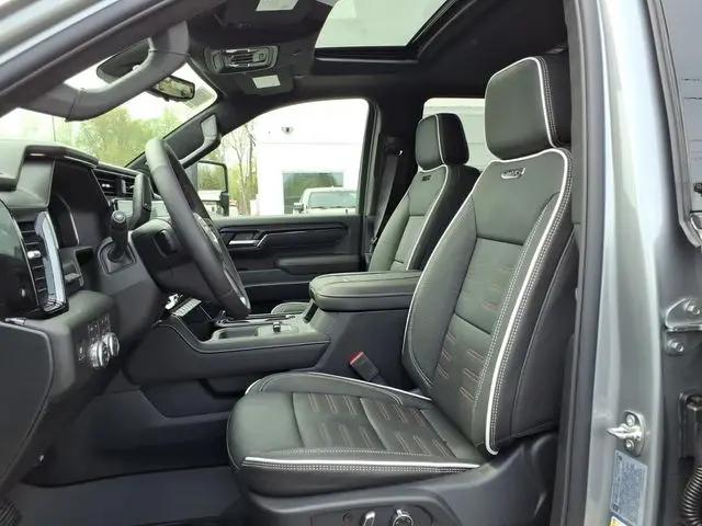 2026 GMC Sierra 2500HD Crew Cab, Standard Bed, AT4X, 4WD