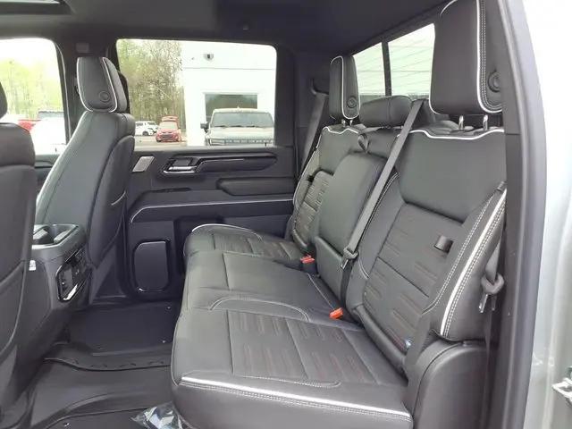 2026 GMC Sierra 2500HD Crew Cab, Standard Bed, AT4X, 4WD