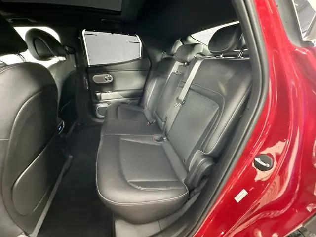 2023 Genesis GV60 Advanced AWD