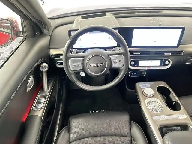 2023 Genesis GV60 Advanced AWD