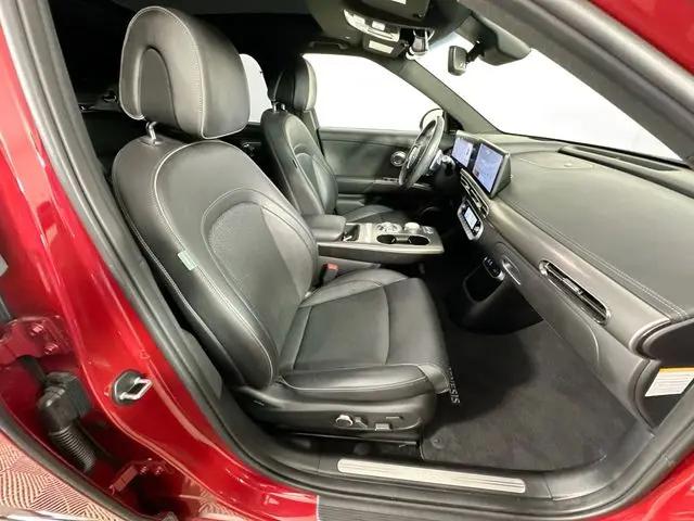 2023 Genesis GV60 Advanced AWD