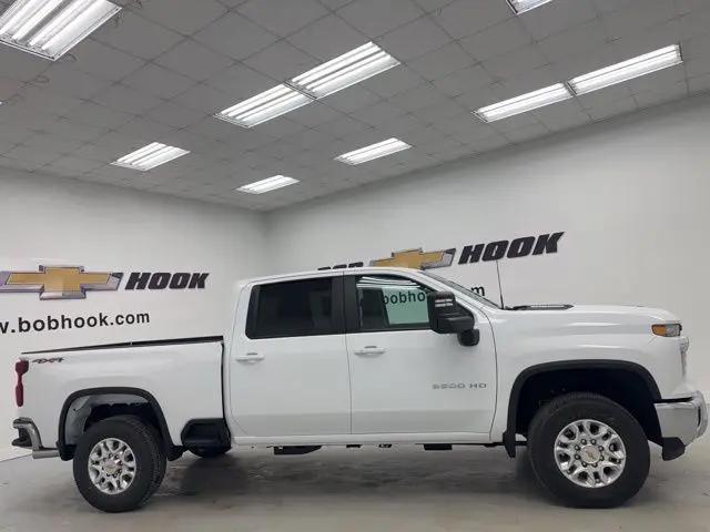 2026 Chevrolet Silverado 2500HD Crew Cab, Standard Bed, LT, 4WD