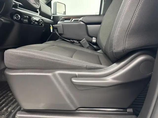 2026 Chevrolet Silverado 2500HD Crew Cab, Standard Bed, LT, 4WD